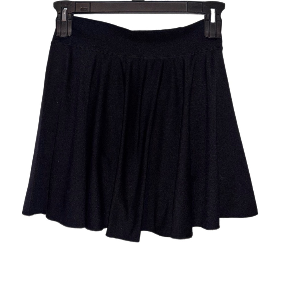 OQQ Black Pleated Skort NWOT - Picture 2 of 6